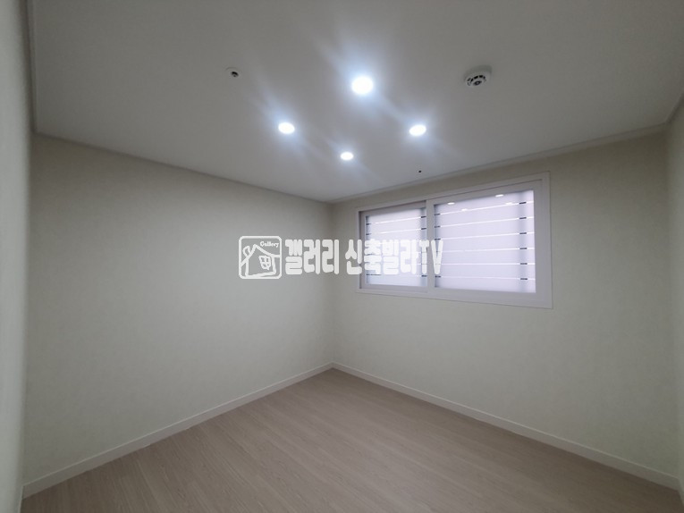 서울 강서구 화곡동 1동 테라스세대 , 더블역세권 / 전세 .매매 가능 , 방3화1 . 보증보험100%가입 , 초 역세권~~!! 분양 매물번호 10542 사진 6