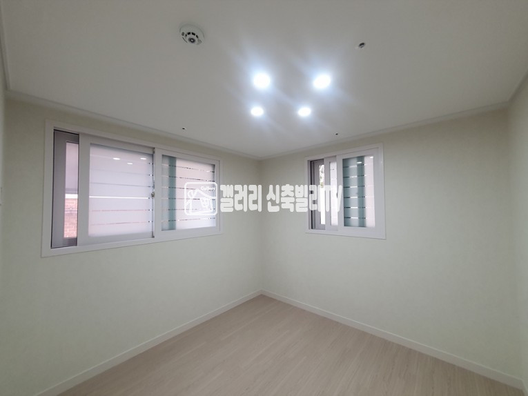 서울 강서구 화곡동 1동 더블역세권 / 전세 .매매 가능 , 방2화1 . 보증보험100%가입 , 초 역세권~~!! 분양 매물번호 10541 사진 5