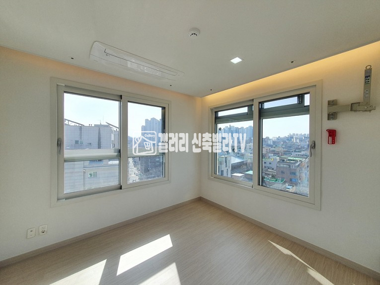 서울 양천구 목동 1동 등촌역 염창역 사이에 위치한 더블역세권 신축2룸, 구조 채광좋은 집 분양 매물번호 10721 사진 4