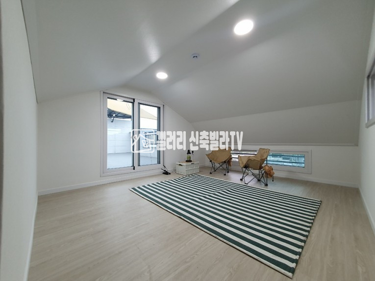 경기 김포시 통진읍 서암리 1동 희귀한 복층세대, 활용도 높은 야외테라스 보는 순간 바베큐가 생각나는 아름다운 집 신축분양 분양 매물번호 10774 사진 21