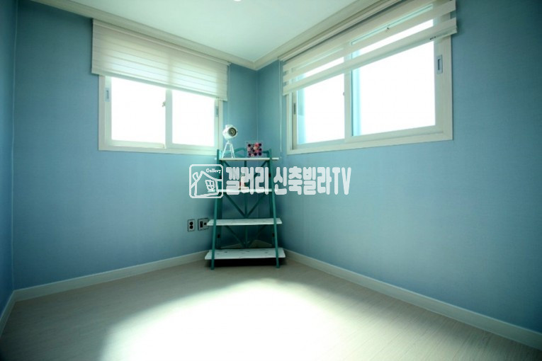 경기 파주시 월롱면 덕은리 105동 채광 만큼 밝은 인테리어로 밝은 분위기 신축 쓰리룸 실21평 분양 매물번호 10877 사진 13