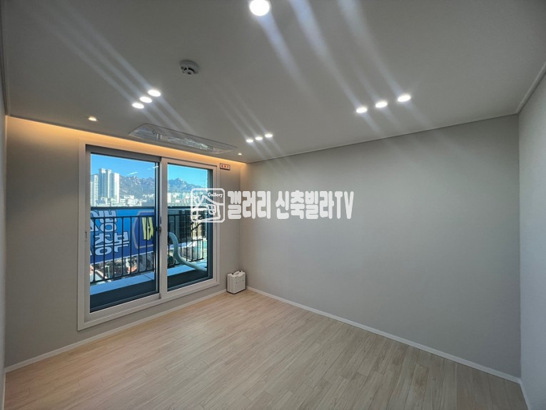 서울 은평구 응암동 복층 대형테라스,~!! 신축빌라!! , 방2화1 , 테라스 , 3룸복층 , 시스템에어컨2대~ 분양 매물번호 11259 사진 7