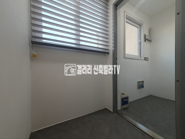 경기 부천원미구 심곡동 1동 심곡천뷰 최저실입 가능 신축 아파트 !!! 구조 잘빠진 넓은 쓰리룸 적극 추천 매물 !!! 분양 매물번호 11334 사진 17