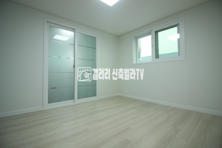 인천 미추홀구 문학동 문학동에 넓고 실입주금 저렴한 최저가 쓰리룸!!! 인천문학경기장 도보 10분! 분양 매물번호 11383 사진 13