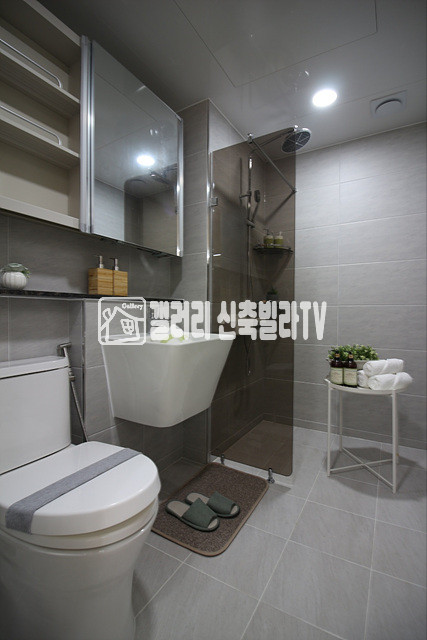 경기 안양만안구 안양동 1동 신축아파트 ~!! 안양역부근 / 방3개 화장실2개 다용도실 외부테라스 분양 매물번호 11514 사진 17