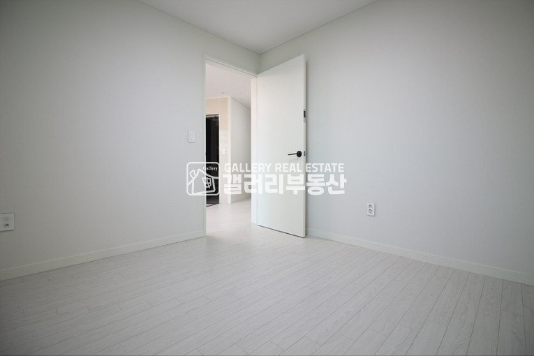 서울 강서구 방화동 101동 신축 다양한구조 방3화2 베란다 테라스등 ~//방화역 , 5호선9호선 더블역세권 , 초중고부근 , 생초80프로가능~! 분양 매물번호 11562 사진 8