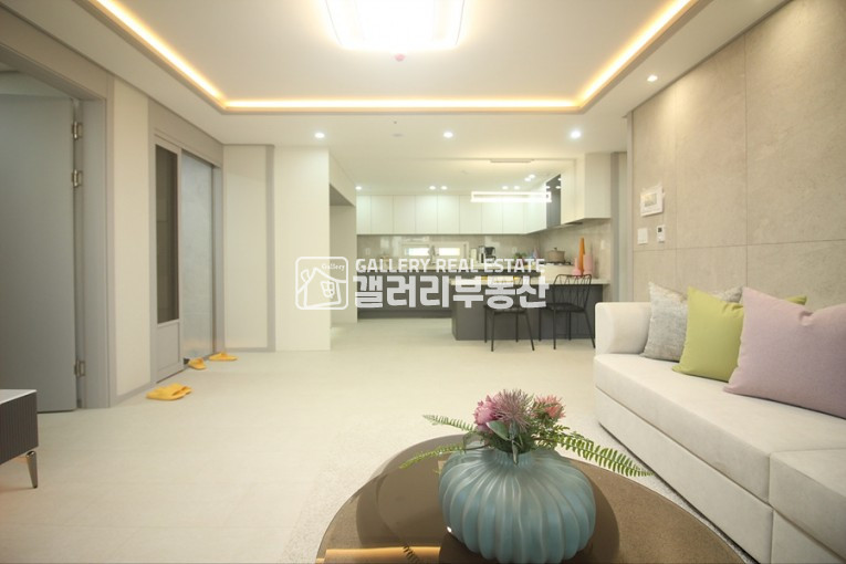 경기 부천원미구 원미동 신축 아파트 , 7호선 방4 , 방3 테라스 다용한구조 , 최저실입주금 가능합니다. 분양 매물번호 11582 사진 5