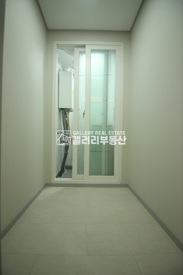 경기 부천원미구 원미동 신축 아파트 , 7호선 방4 , 방3 테라스 다용한구조 , 최저실입주금 가능합니다. 분양 매물번호 11582 사진 13
