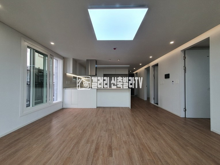 경기 부천소사구 괴안동 1동 테라스세대 , 방4화2 운동장거실 , 시스템에어컨은 기본 ~~! 분양 매물번호 10061 사진 4
