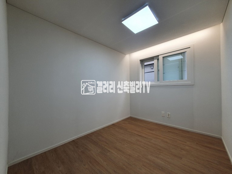 경기 부천소사구 괴안동 1동 테라스세대 , 방4화2 운동장거실 , 시스템에어컨은 기본 ~~! 분양 매물번호 10061 사진 9