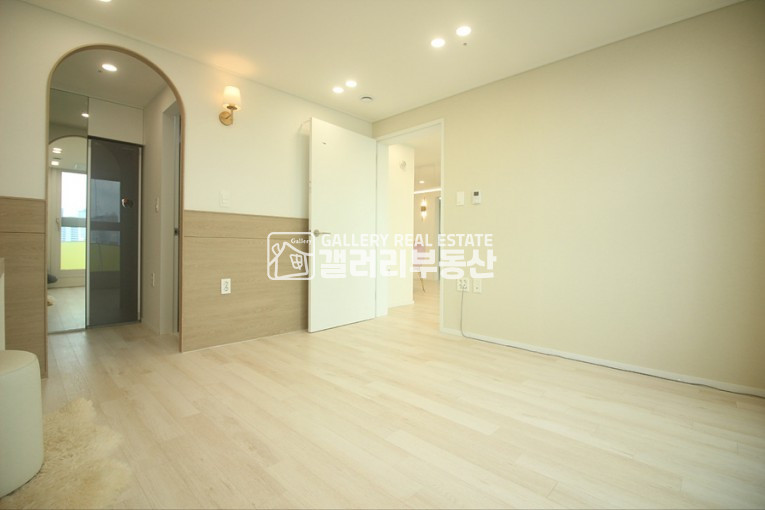 경기 안양만안구 안양동 1동 명학역 1분 초역세권 / 방3화2 팬트리2 / 대형테라스 / 선착순 냉장고 옵션 분양 매물번호 11595 사진 9