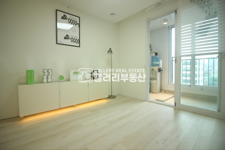 경기 안양만안구 안양동 1동 명학역 1분 초역세권 / 방3화2 팬트리2 / 대형테라스 / 선착순 냉장고 옵션 분양 매물번호 11595 사진 12
