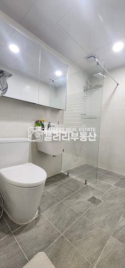 경기 김포시 월곶면 군하리 101동 실입5백 ~포내천뷰 ~!!조용한 주거공간과 가성비 최강의 쓰리룸 신축빌라 낮은실입주금 분양 매물번호 11627 사진 7